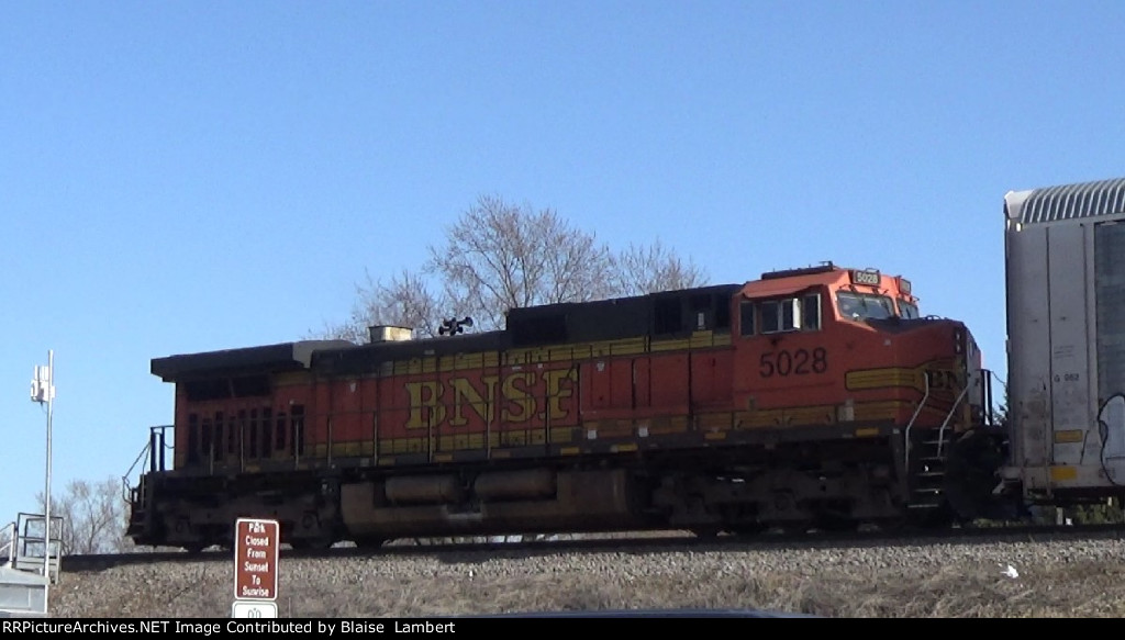 BNSF 5028